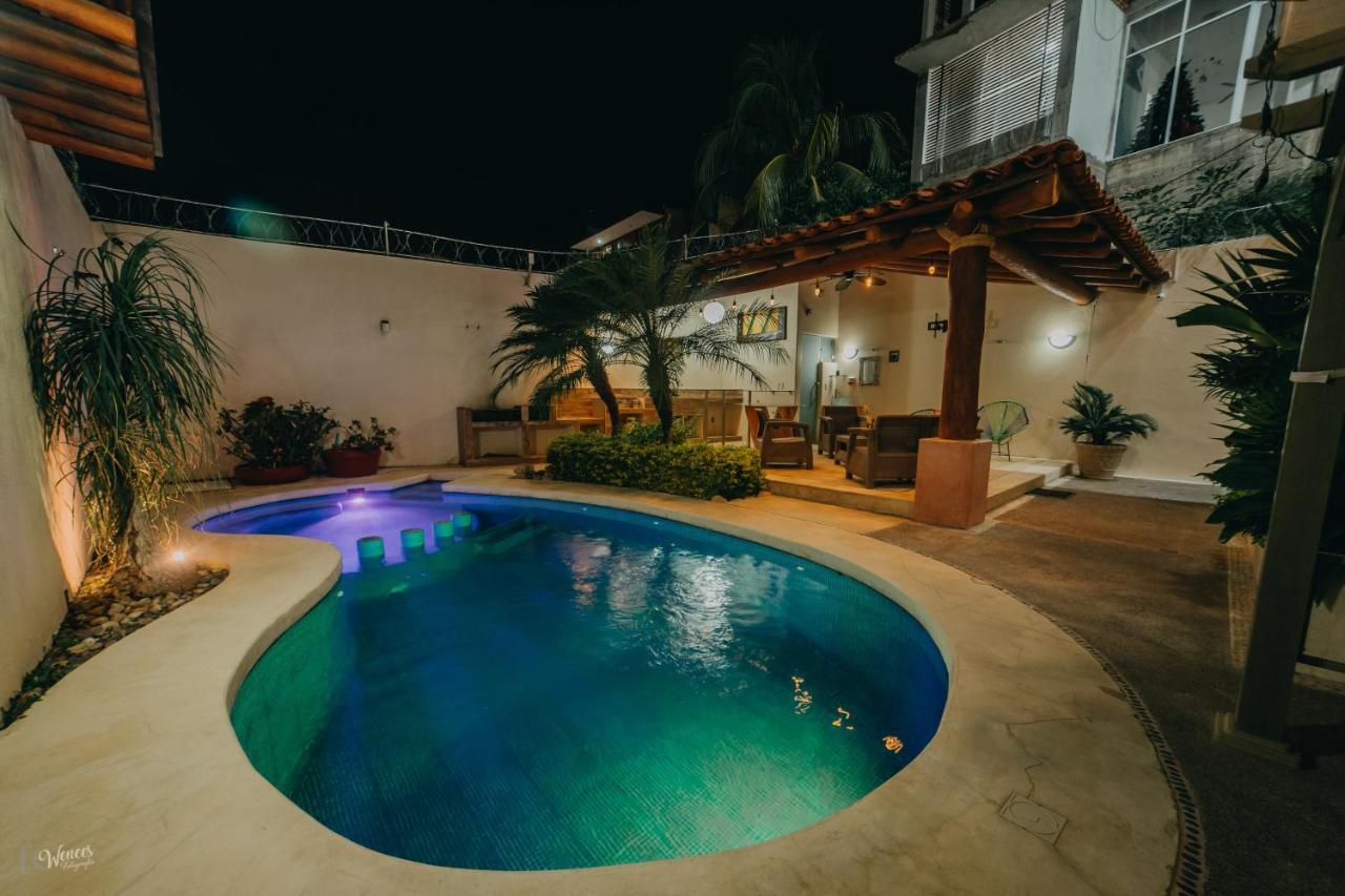Primavera Suites Zihuatanejo Exterior photo